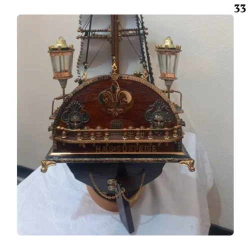 کشتی ناوگان سوپرایز BOSTON