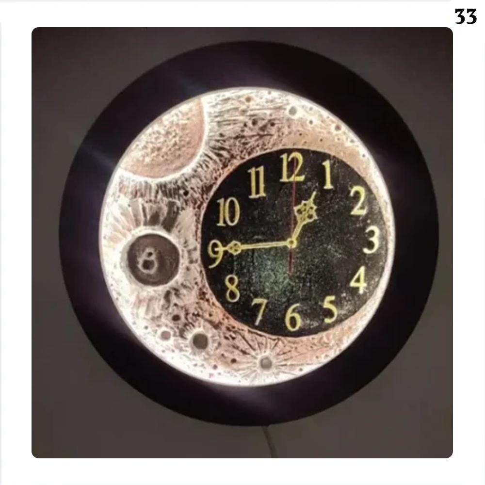 Moon and clock illuminated sign2