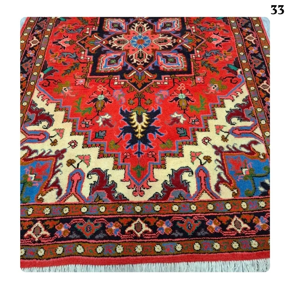 یک جفت فرش دستباف هریس