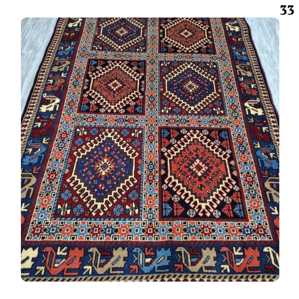Zar‘ o Nim Handmade Yalameh Shiraz Rug